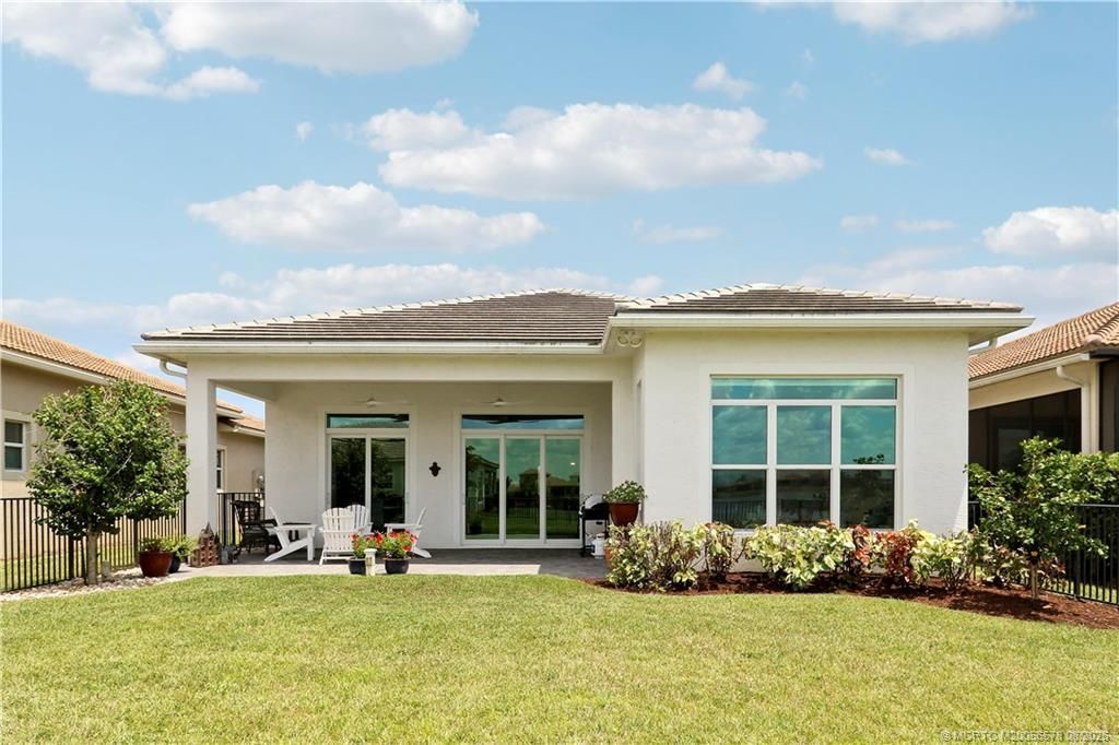 9176 SW Pepoli Way, Port Saint Lucie, FL 34987 Photo