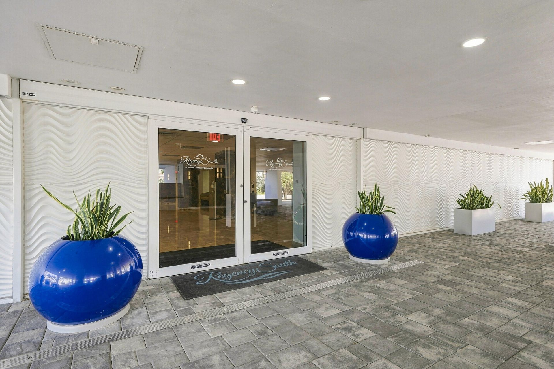 3750 Galt Ocean Drive, Unit 1108, Fort Lauderdale, FL 33308 Photo
