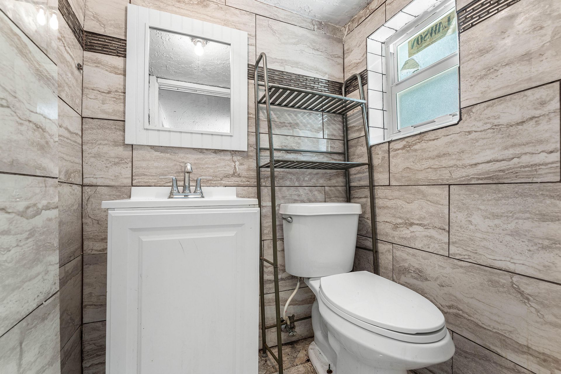 2030 NW 43rd Street, Miami, FL 33142 Photo