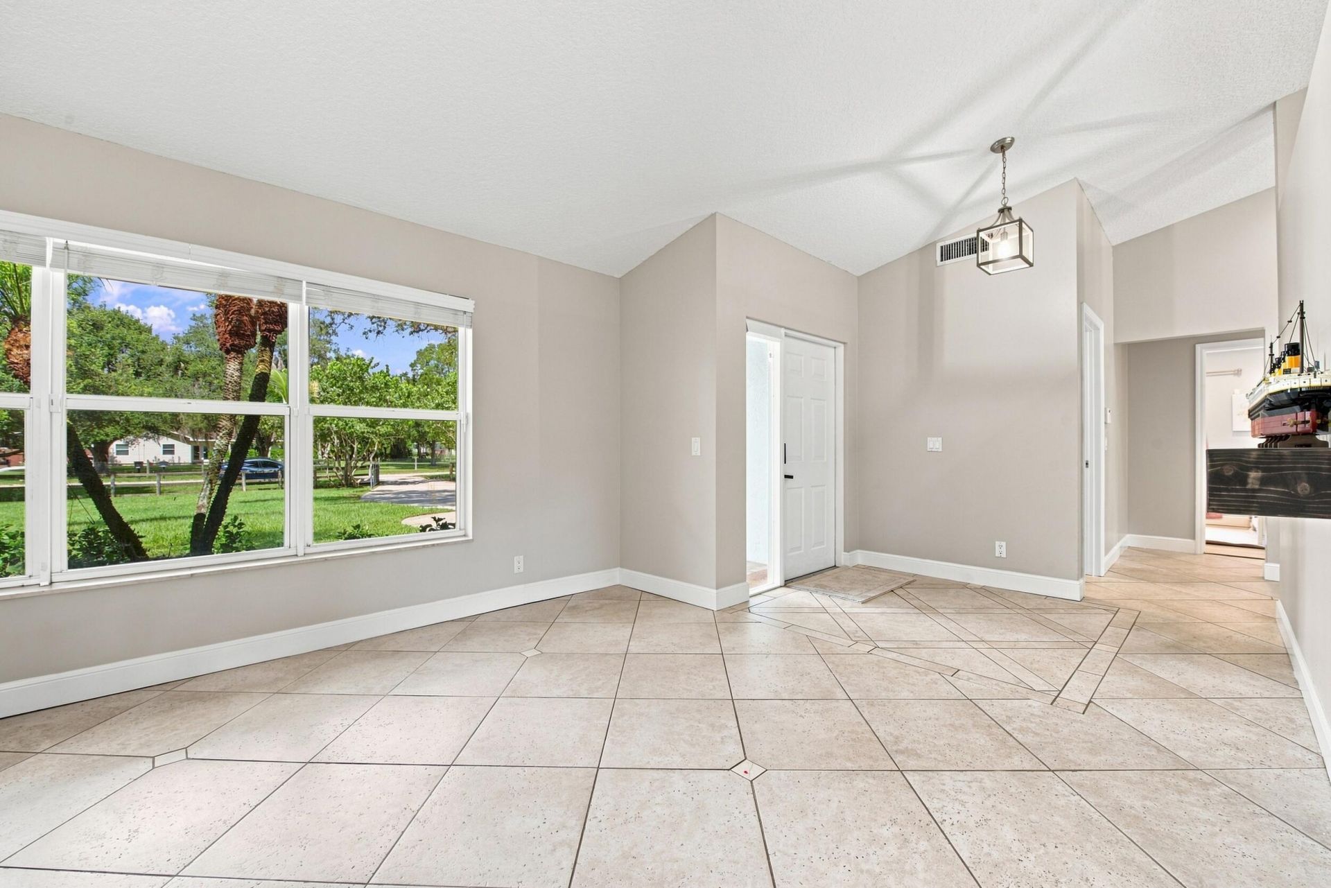 16644 122nd Drive N, Jupiter, FL 33478 Photo