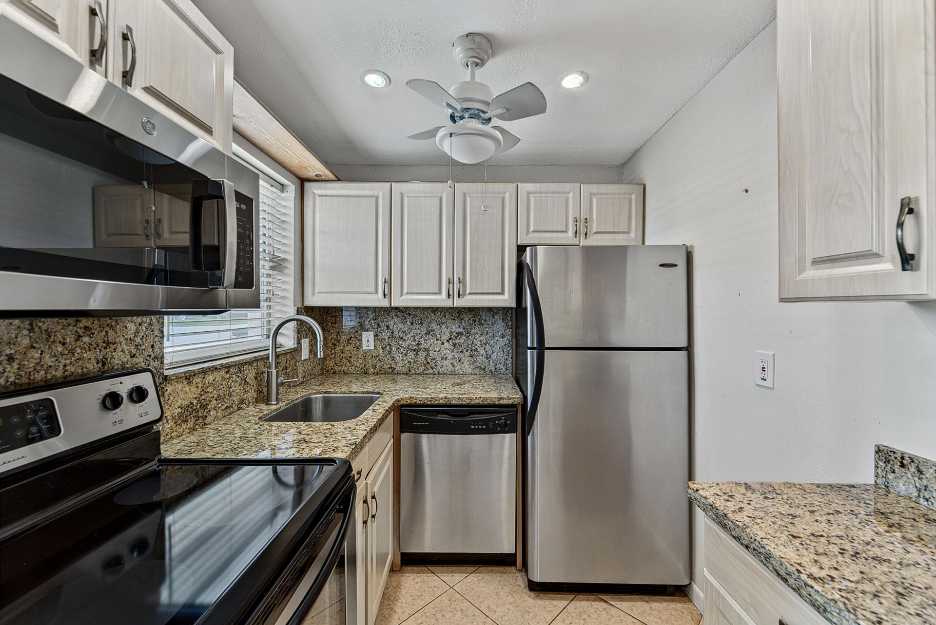 2650 W Golf Boulevard, Unit 165, Pompano Beach, FL 33064 Photo