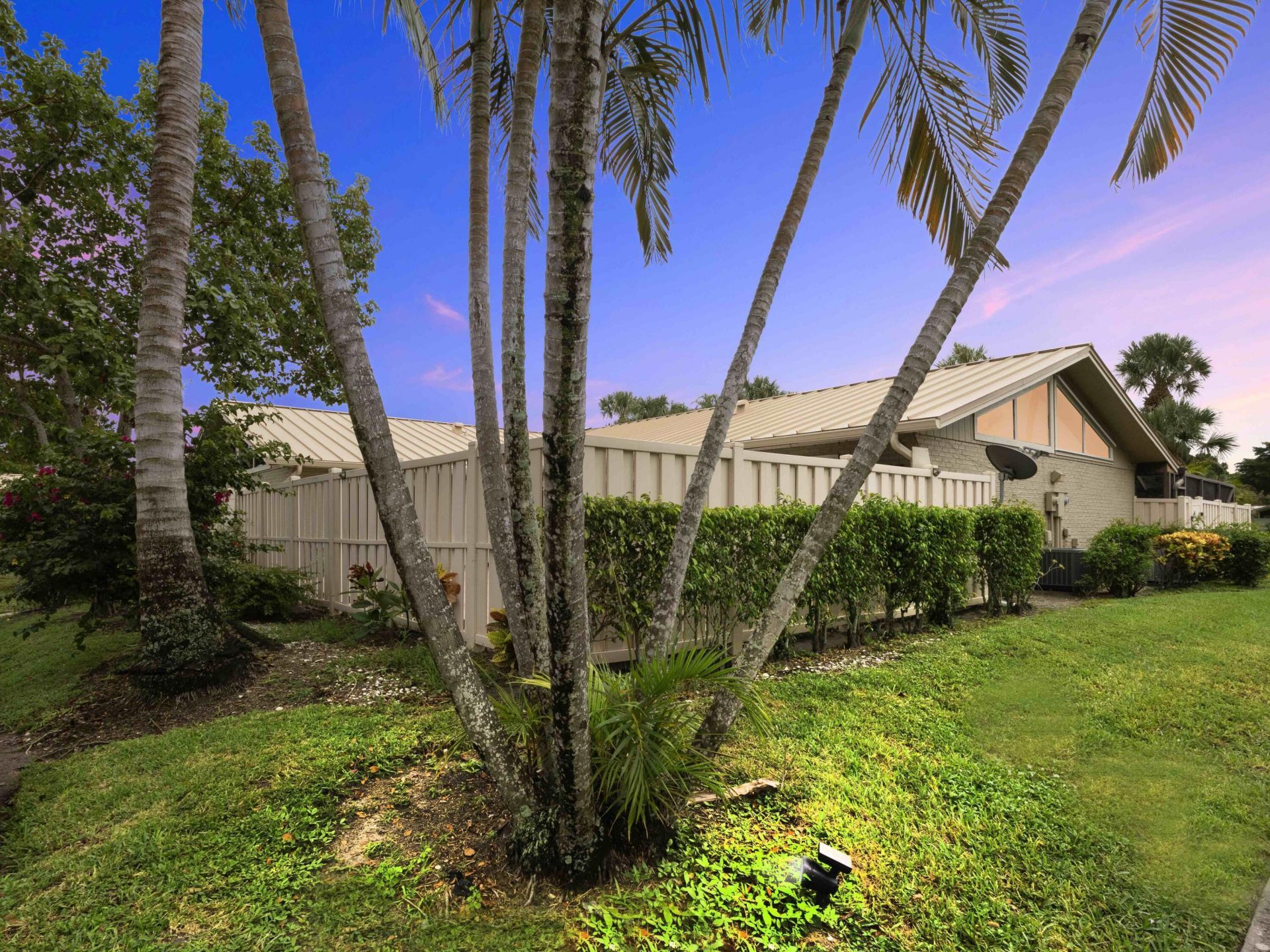 5933 Golden Eagle Circle, Palm Beach Gardens, FL 33418 Photo