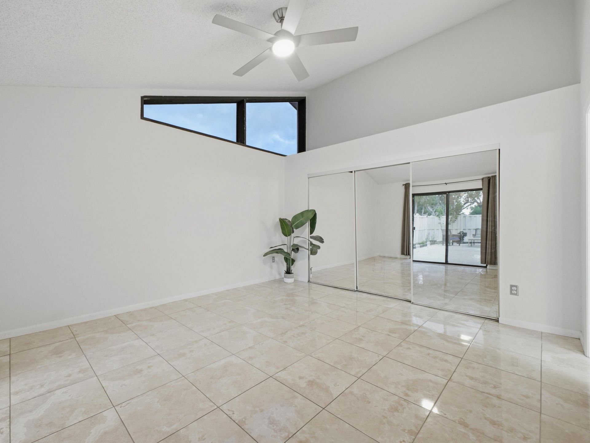 5933 Golden Eagle Circle, Palm Beach Gardens, FL 33418 Photo
