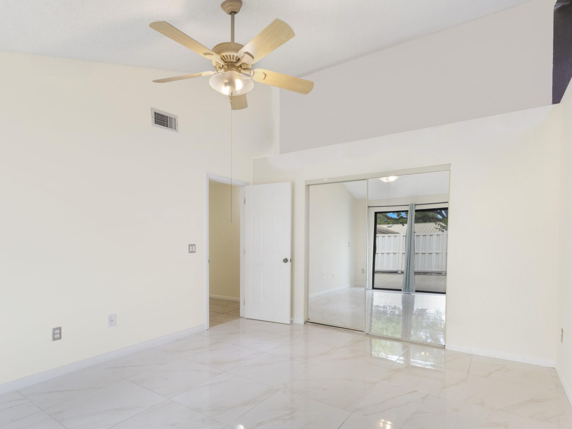 5933 Golden Eagle Circle, Palm Beach Gardens, FL 33418 Photo