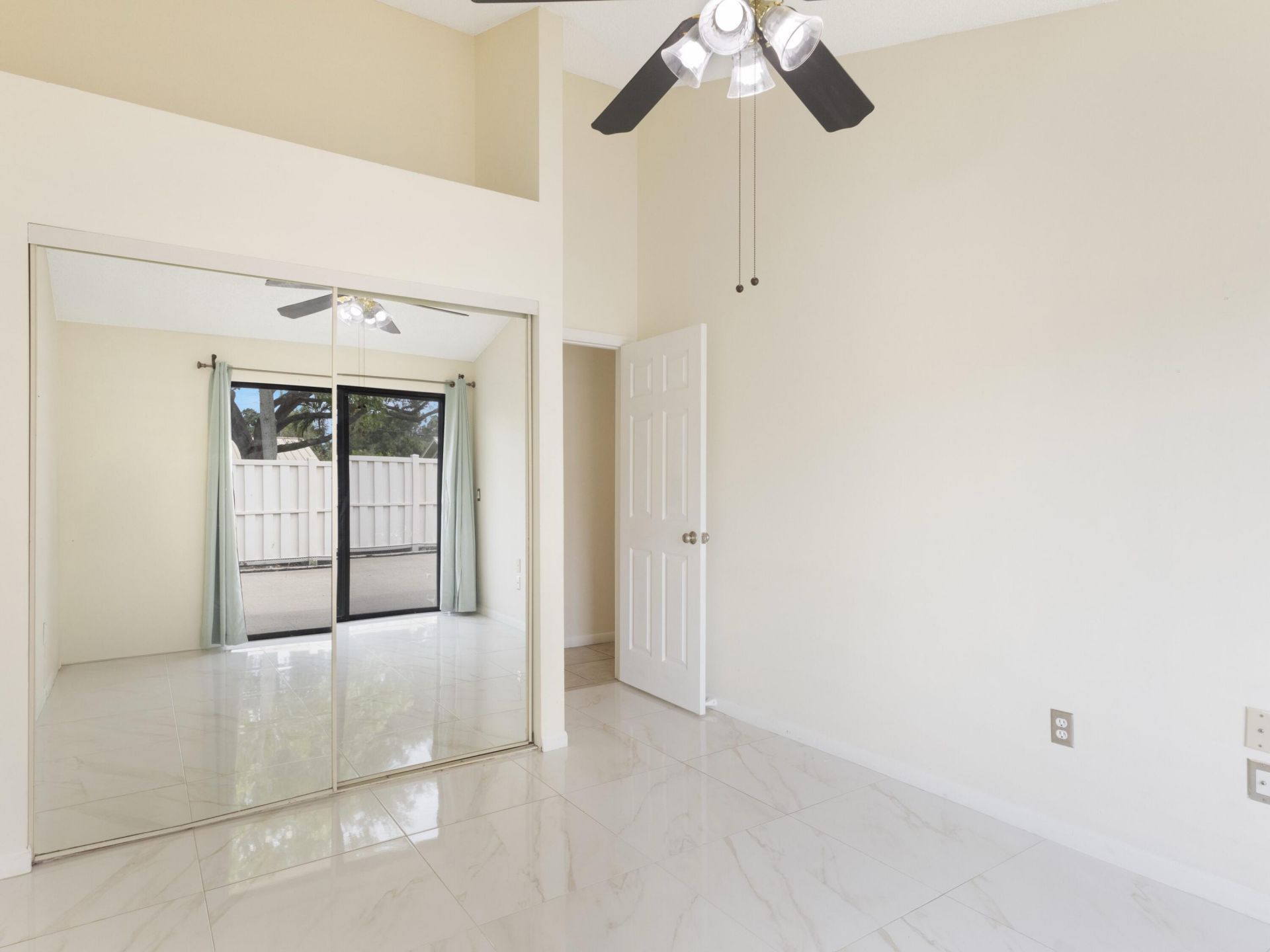 5933 Golden Eagle Circle, Palm Beach Gardens, FL 33418 Photo