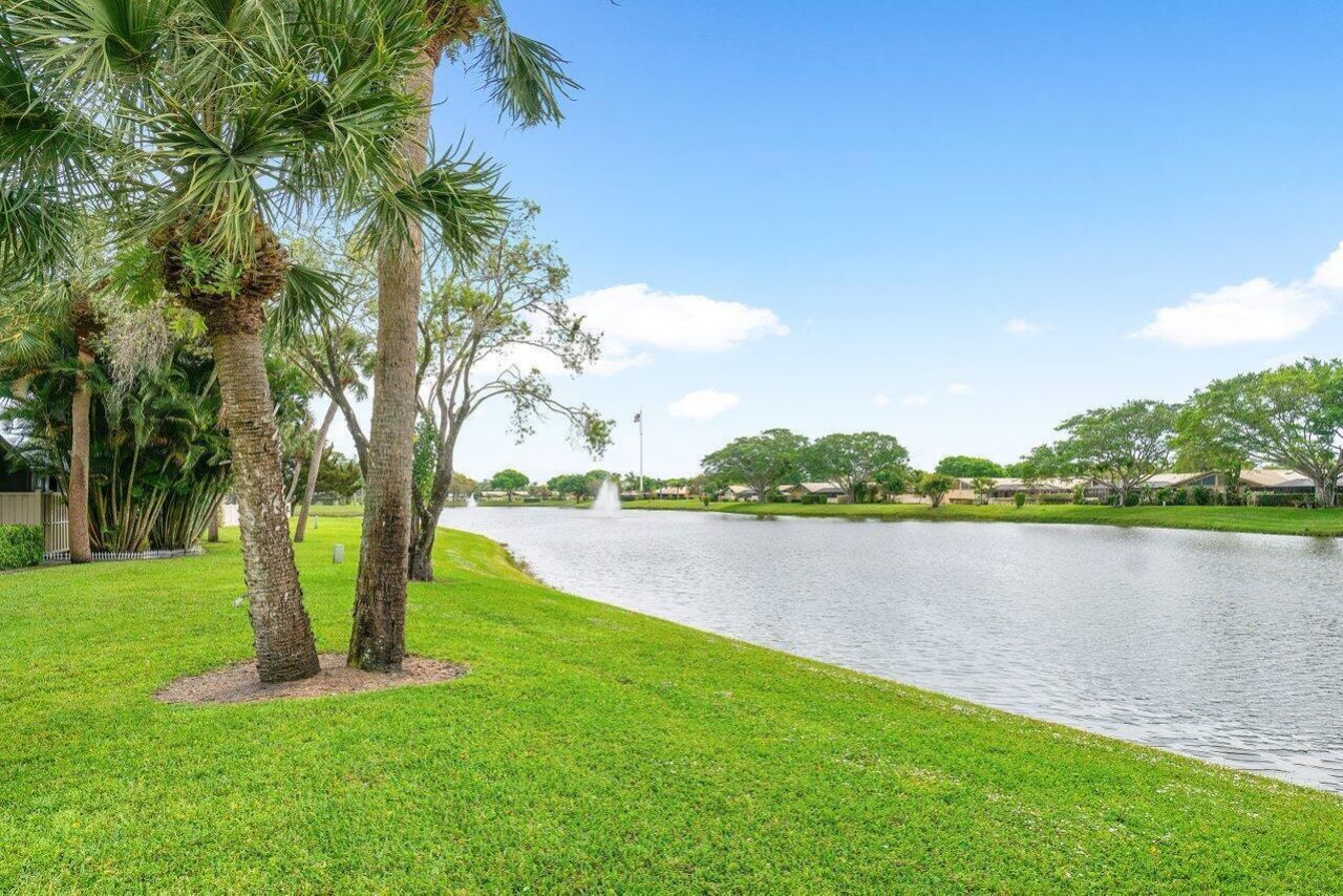 5933 Golden Eagle Circle, Palm Beach Gardens, FL 33418 Photo