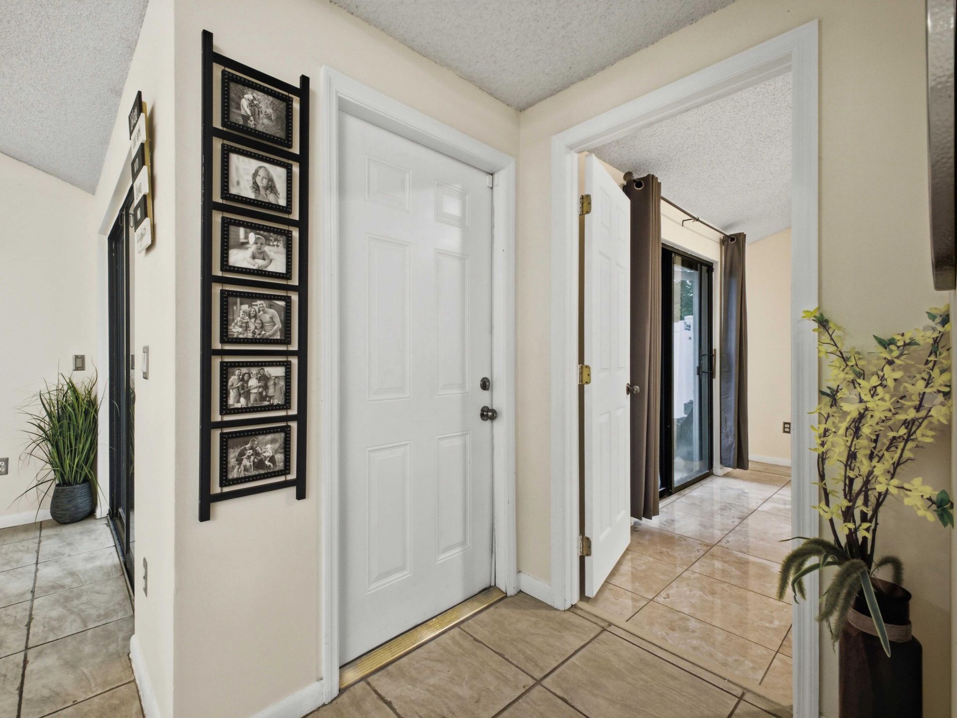 5933 Golden Eagle Circle, Palm Beach Gardens, FL 33418 Photo