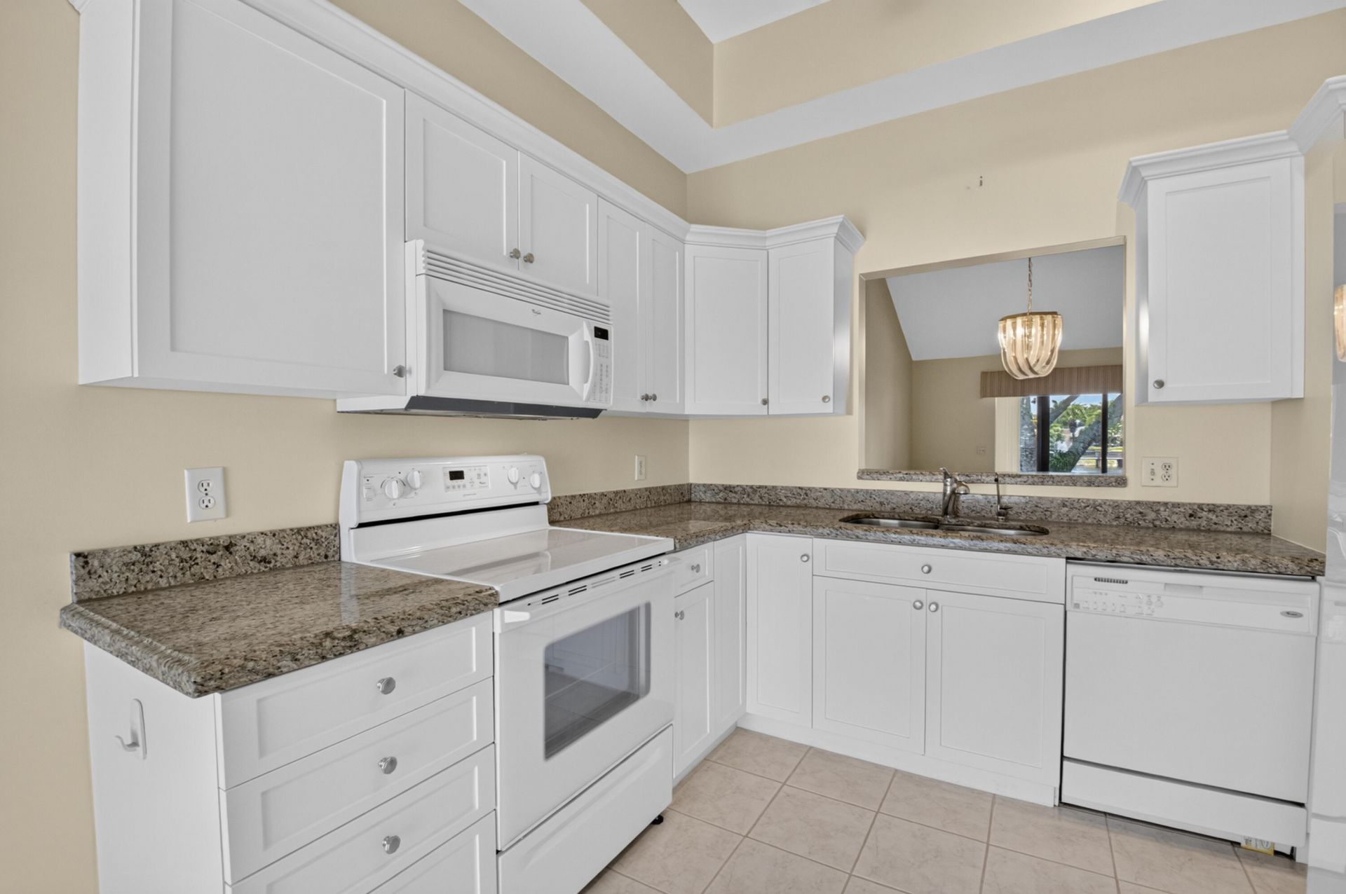 10884 Lake Front Place, Boca Raton, FL 33498 Photo