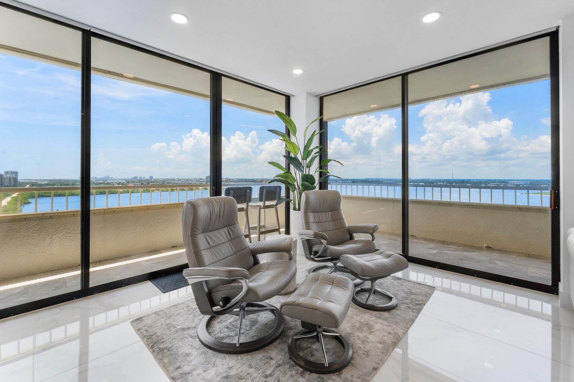 5280 N Ocean Drive, Unit 16E, Singer Island, FL 33404 Photo