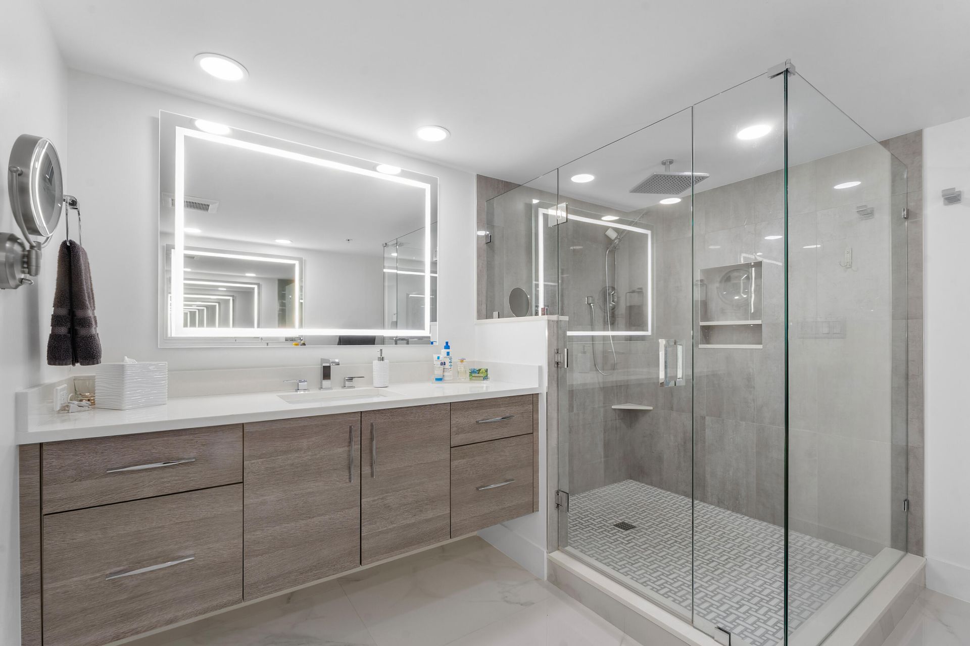 5280 N Ocean Drive, Unit 16E, Singer Island, FL 33404 Photo
