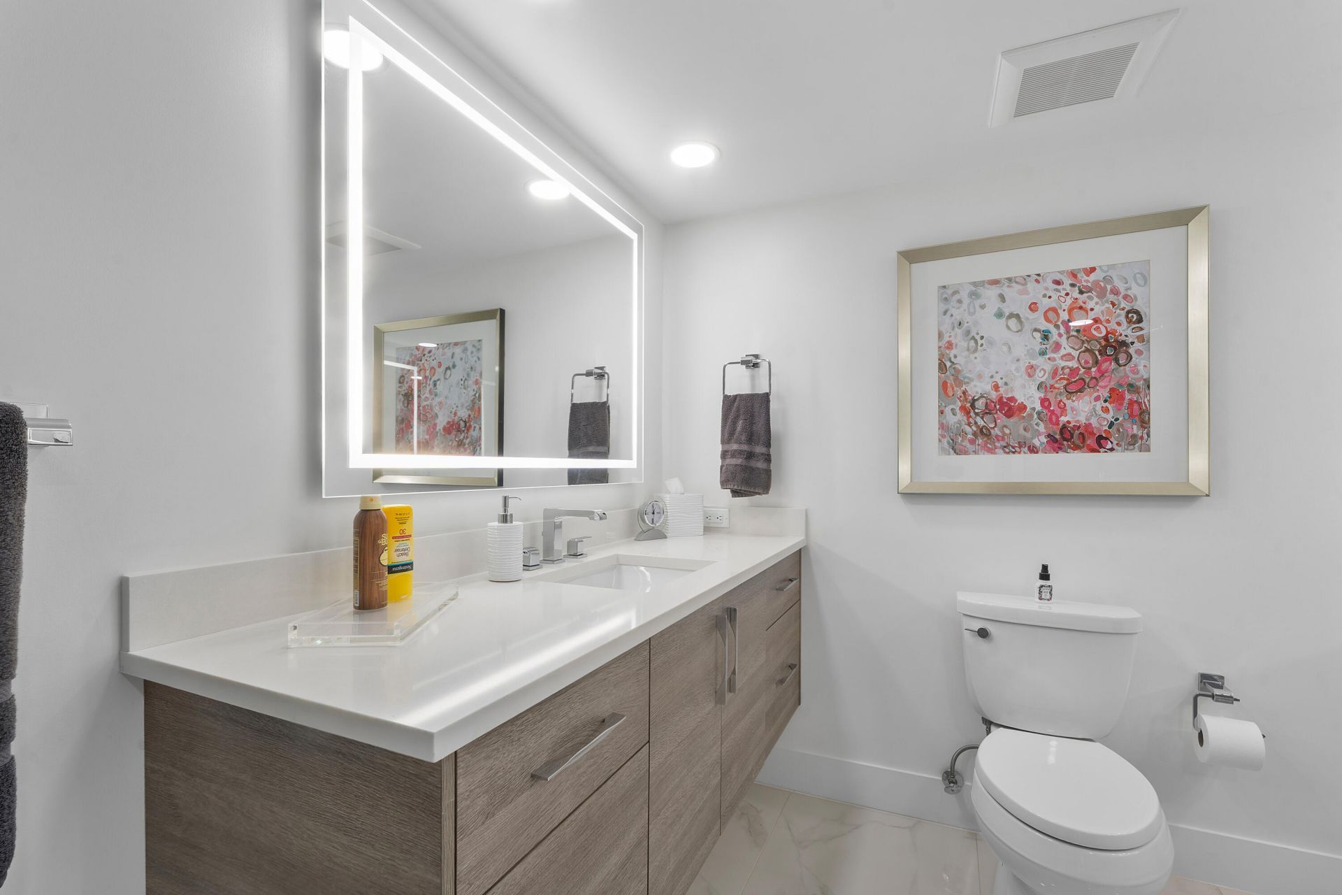 5280 N Ocean Drive, Unit 16E, Singer Island, FL 33404 Photo