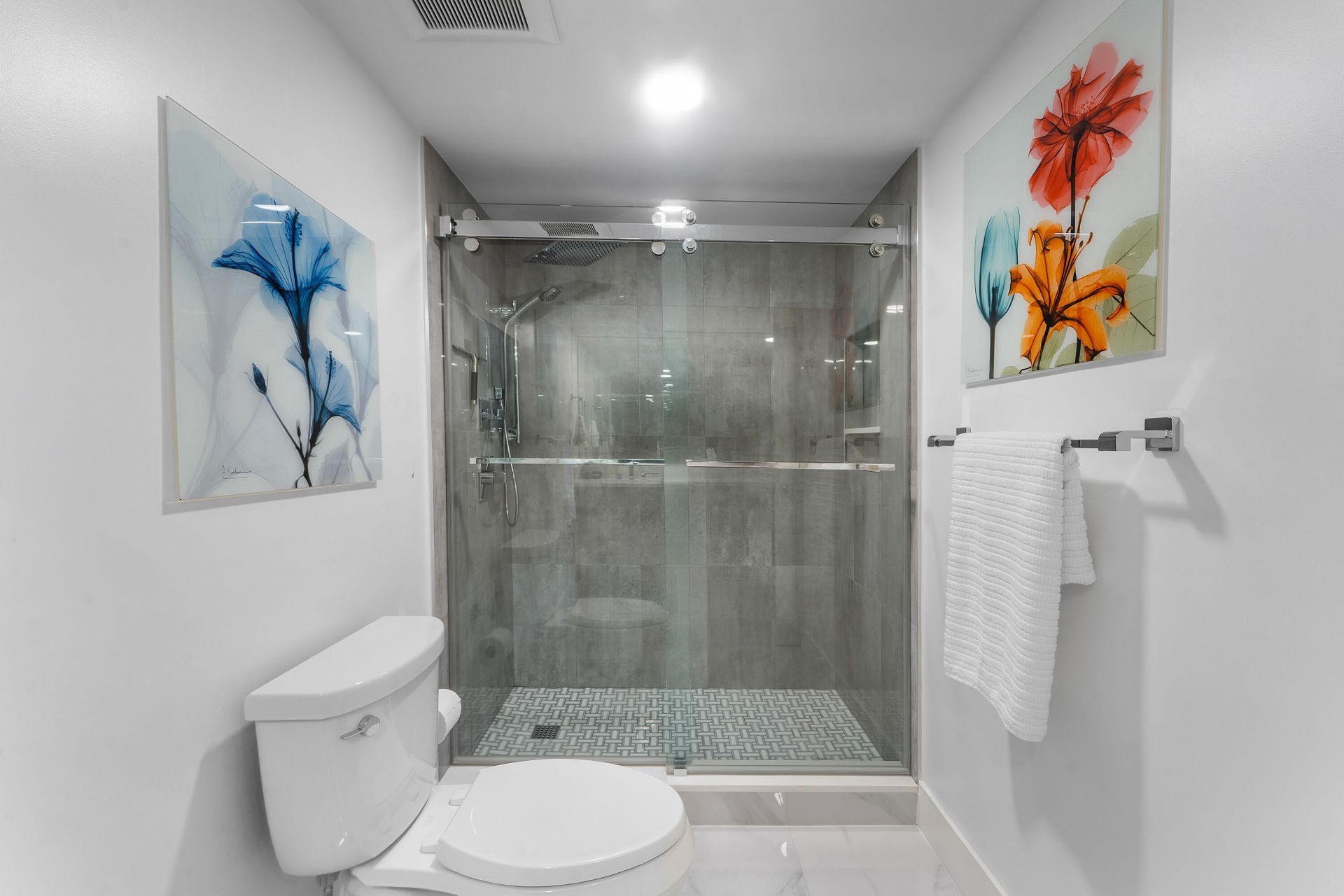 5280 N Ocean Drive, Unit 16E, Singer Island, FL 33404 Photo