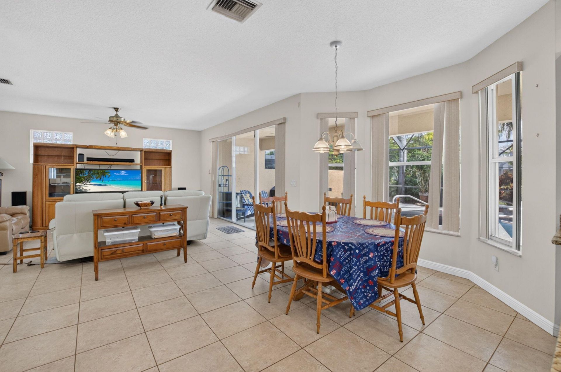 7541 Downwinds Lane, Lake Worth, FL 33467 Photo
