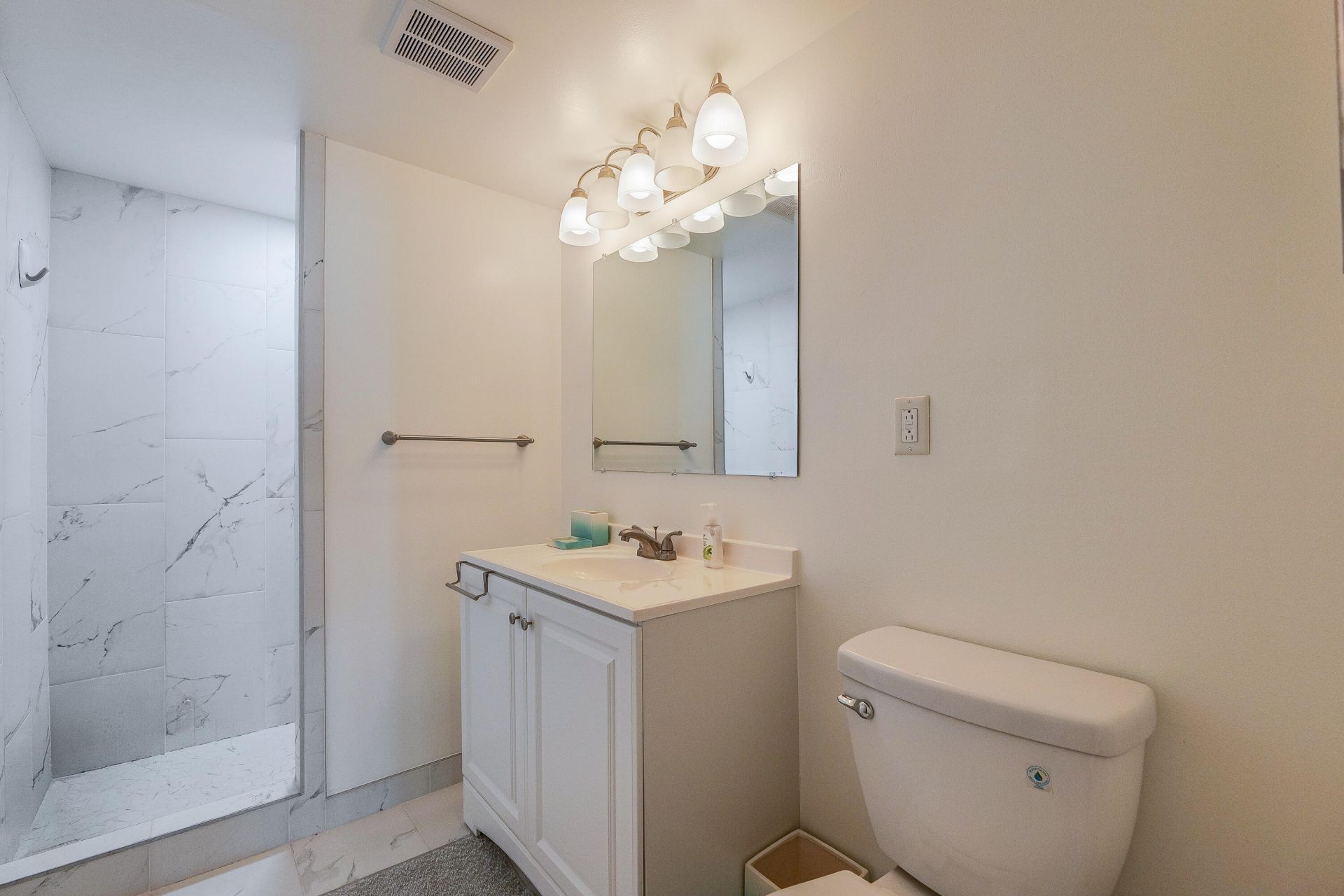 4851 NW 26th Court, Unit 336, Lauderdale Lakes, FL 33313 Photo
