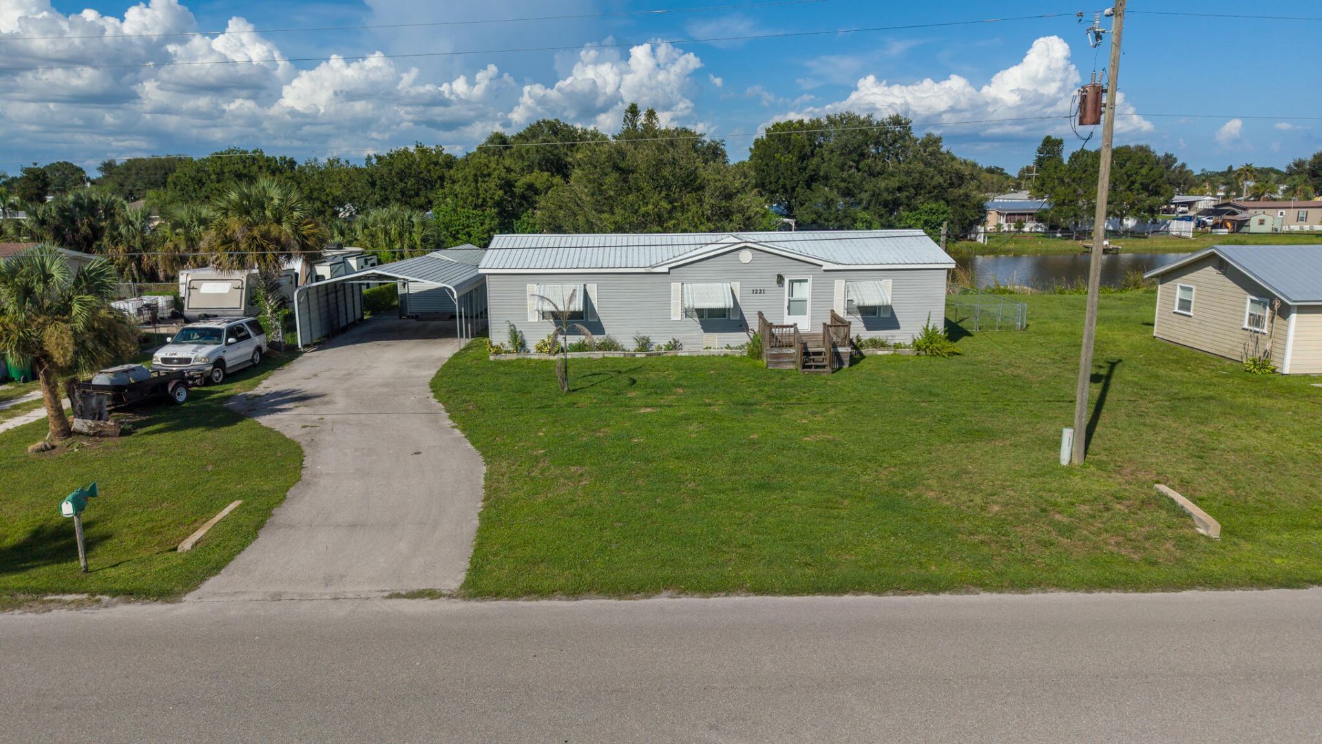 1221 Chobee Street, Okeechobee, FL 34974 Photo