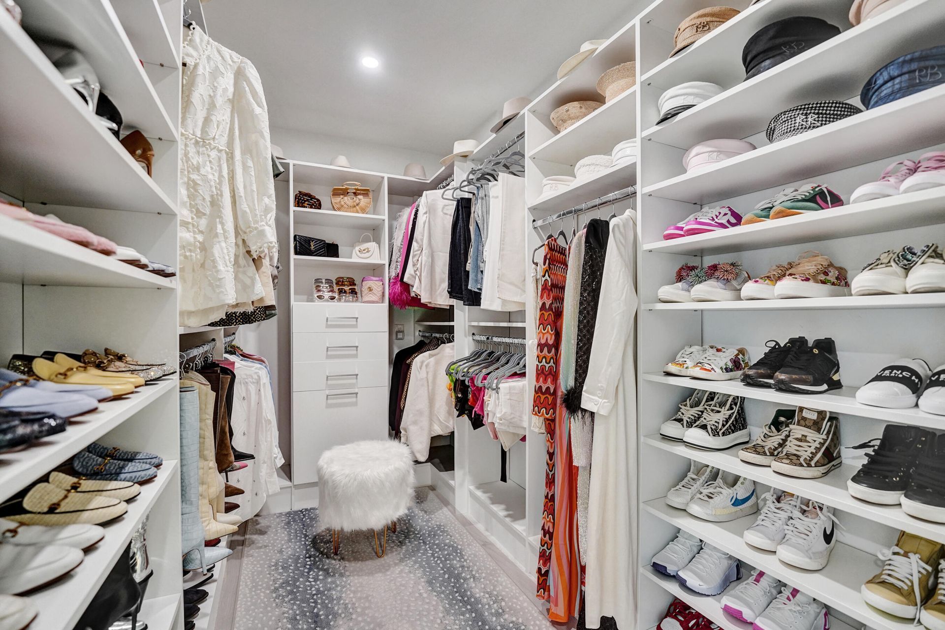 410 Hendricks Isle, Unit 203, Fort Lauderdale, FL 33301 Photo