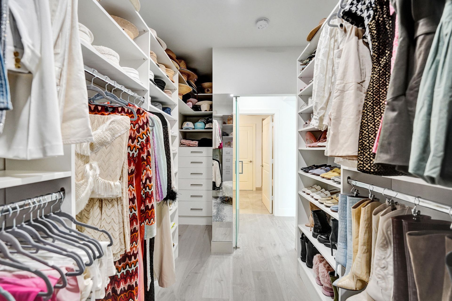 410 Hendricks Isle, Unit 203, Fort Lauderdale, FL 33301 Photo