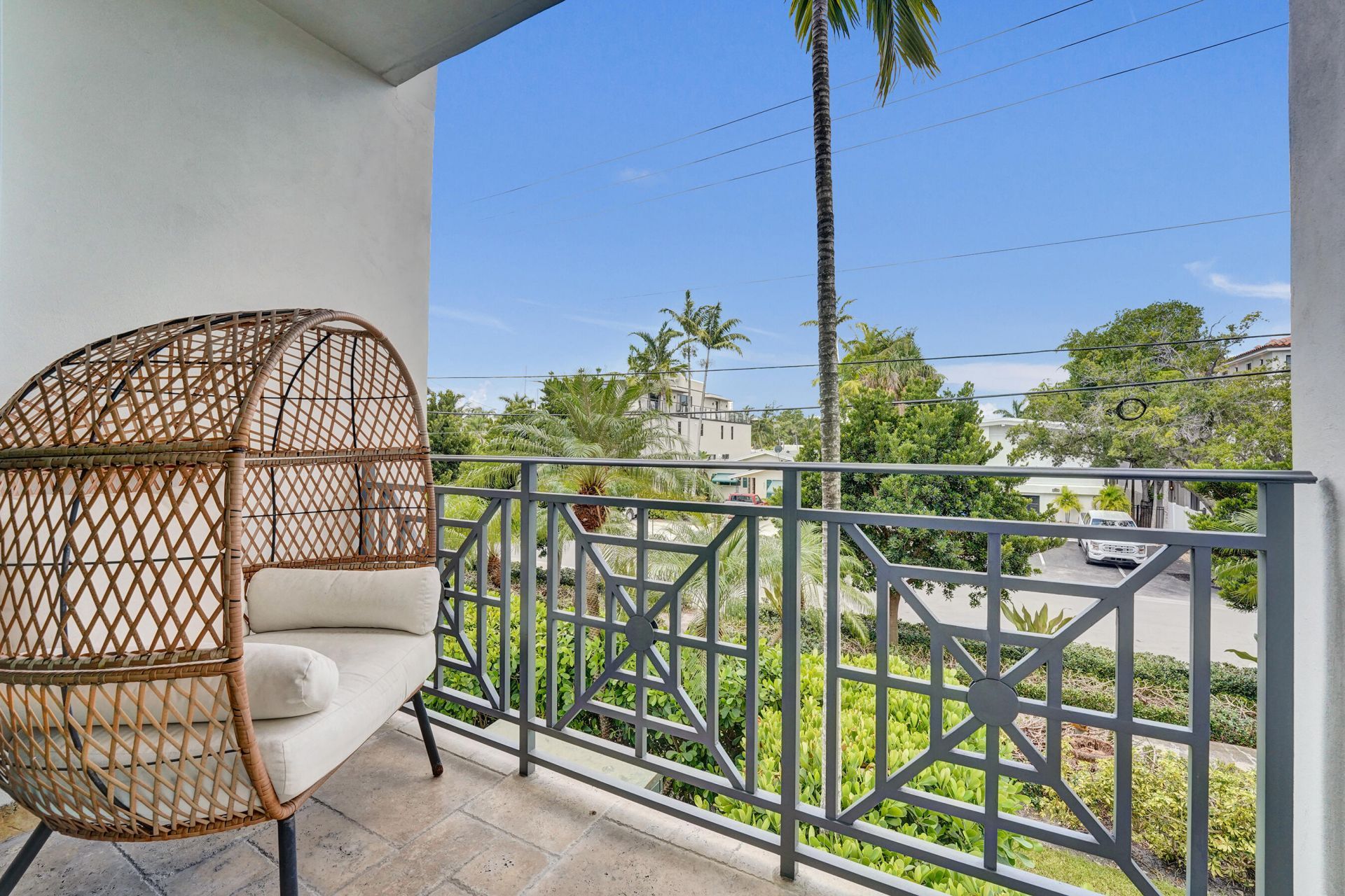 410 Hendricks Isle, Unit 203, Fort Lauderdale, FL 33301 Photo