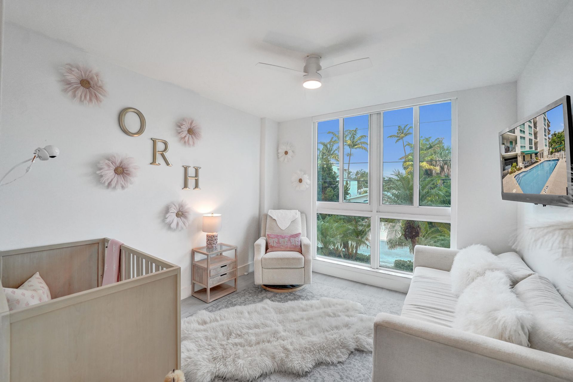 410 Hendricks Isle, Unit 203, Fort Lauderdale, FL 33301 Photo