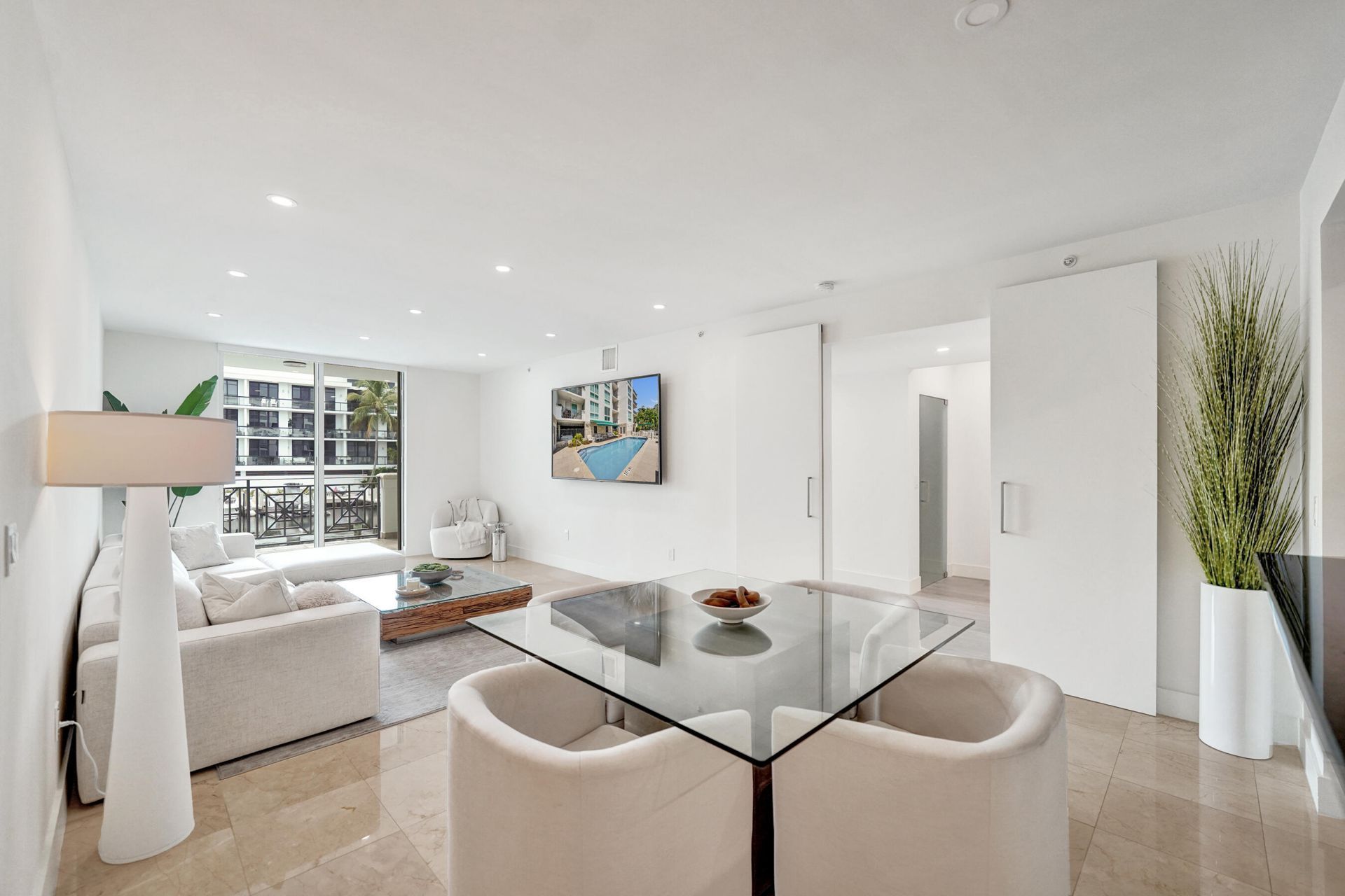 410 Hendricks Isle, Unit 203, Fort Lauderdale, FL 33301 Photo