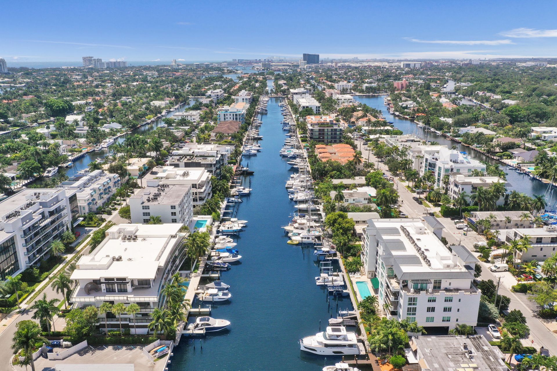 410 Hendricks Isle, Unit 203, Fort Lauderdale, FL 33301 Photo