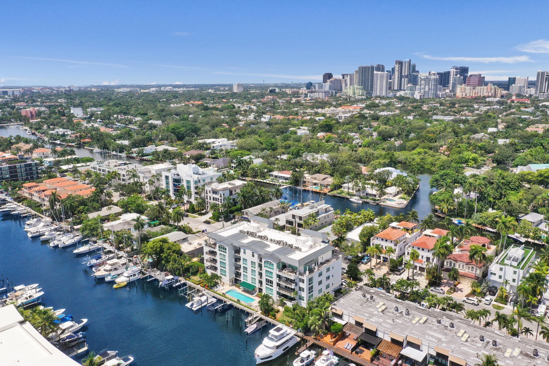 410 Hendricks Isle, Unit 203, Fort Lauderdale, FL 33301 Photo