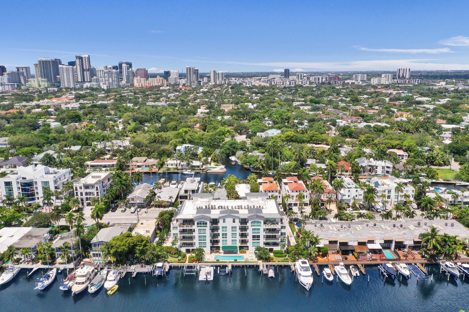 410 Hendricks Isle, Unit 203, Fort Lauderdale, FL 33301 Photo