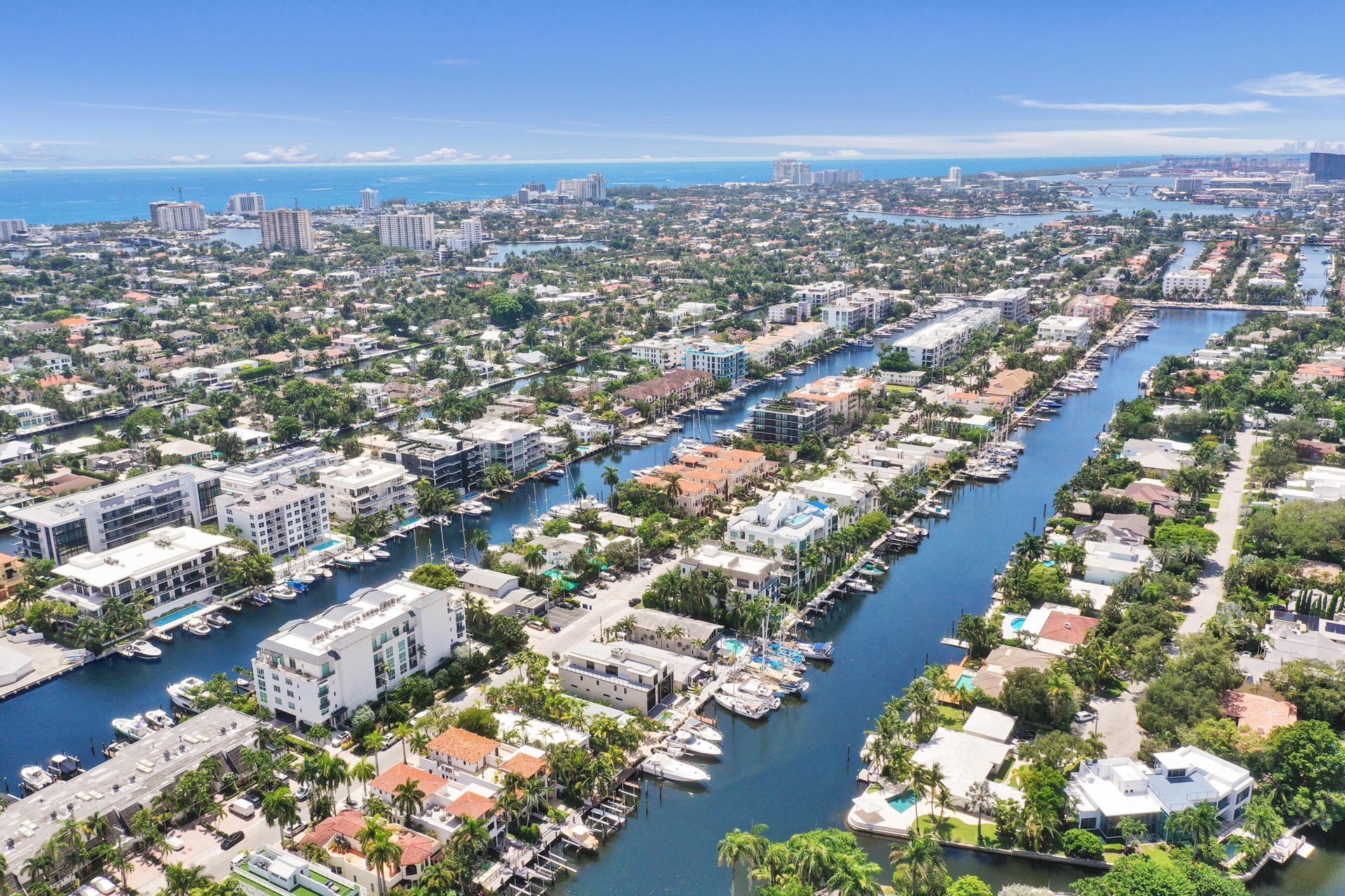 410 Hendricks Isle, Unit 203, Fort Lauderdale, FL 33301 Photo