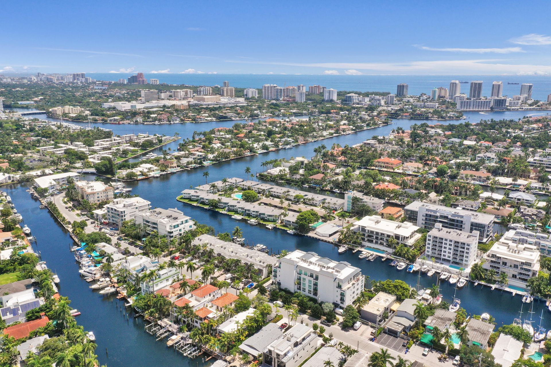 410 Hendricks Isle, Unit 203, Fort Lauderdale, FL 33301 Photo