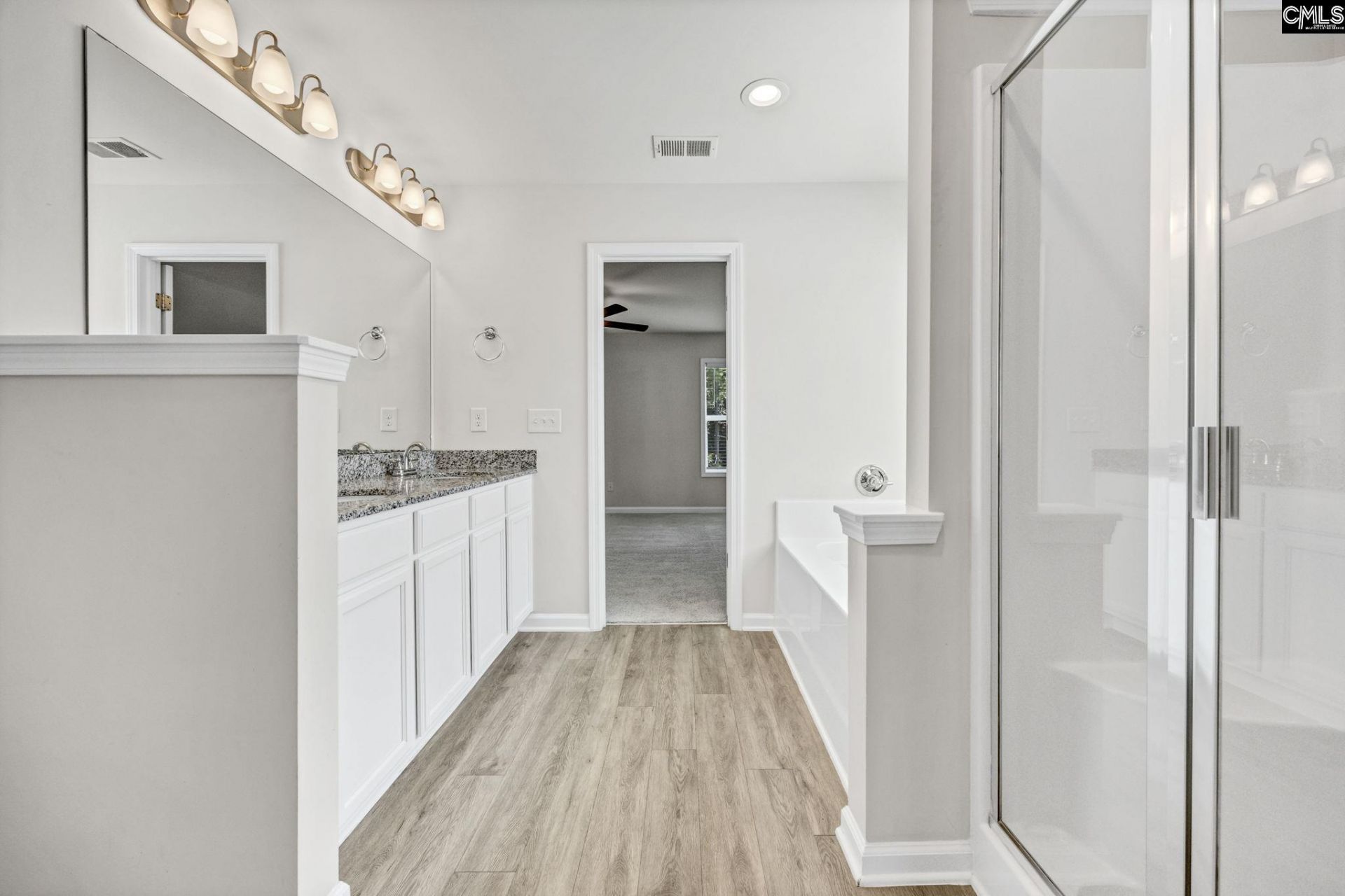 425 Magnolia Tree Road  Photo 24