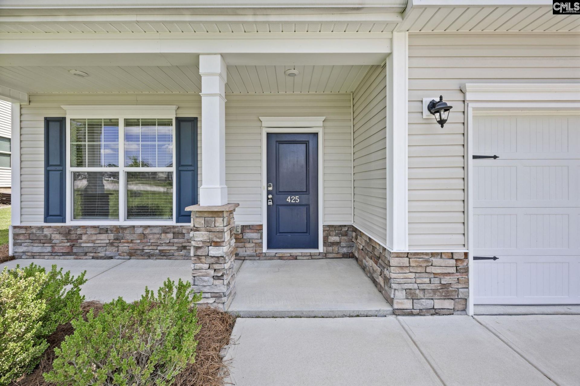 425 Magnolia Tree Road  Photo 4