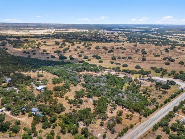 7400 Old 195, Florence, TX 76527