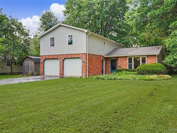 38 Rauch Drive , Springville, NY 14141