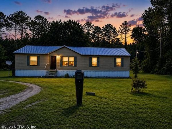 318 LAKESHORE Drive, Georgetown, FL 32139