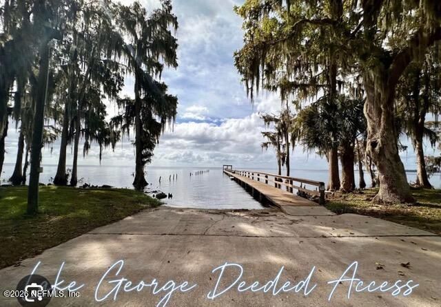 318 Lakeshore Drive, Georgetown, FL 32139 Photo