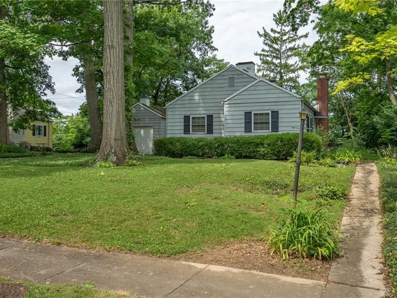 1971 Oak Knoll Drive, Springfield, OH 45504 Photo 3