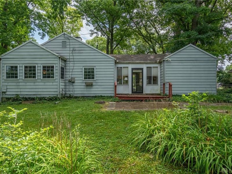 1971 Oak Knoll Drive, Springfield, OH 45504 Photo 9