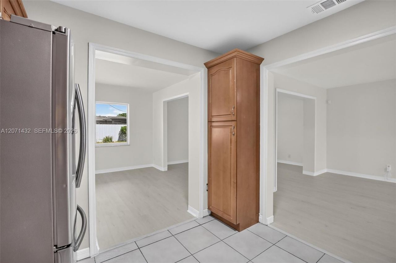 7521 Eaton St, Hollywood, FL 33024 Photo