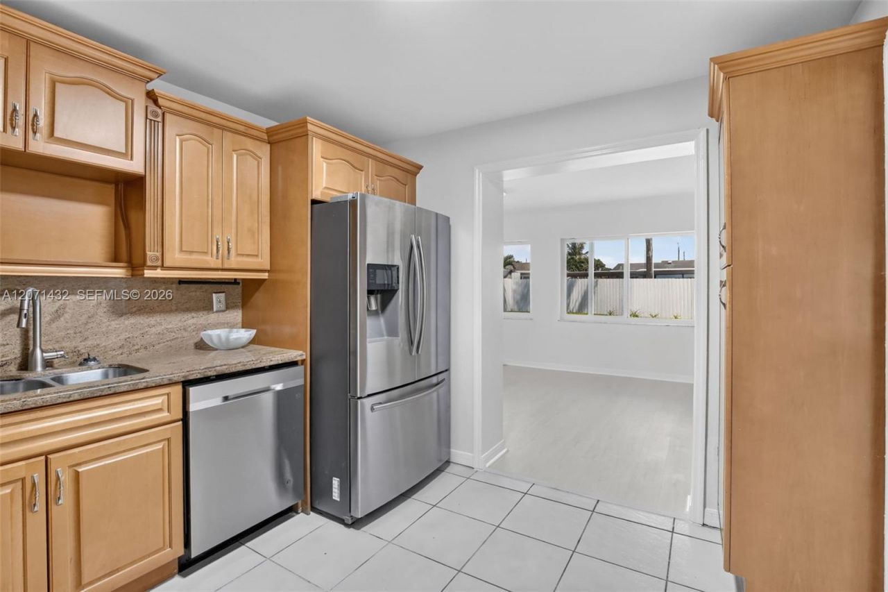 7521 Eaton St, Hollywood, FL 33024 Photo