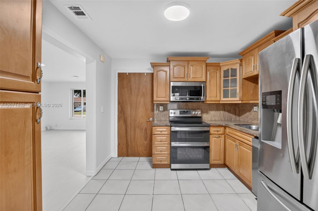7521 Eaton St, Hollywood, FL 33024 Photo