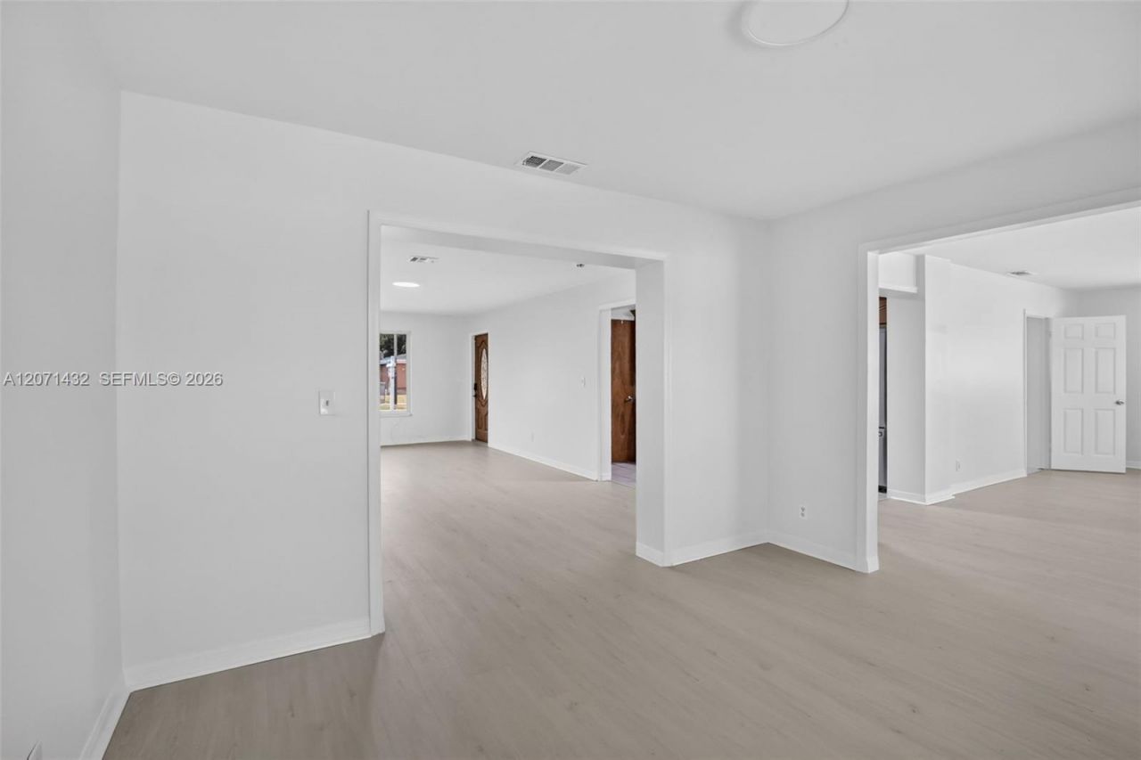 7521 Eaton St, Hollywood, FL 33024 Photo