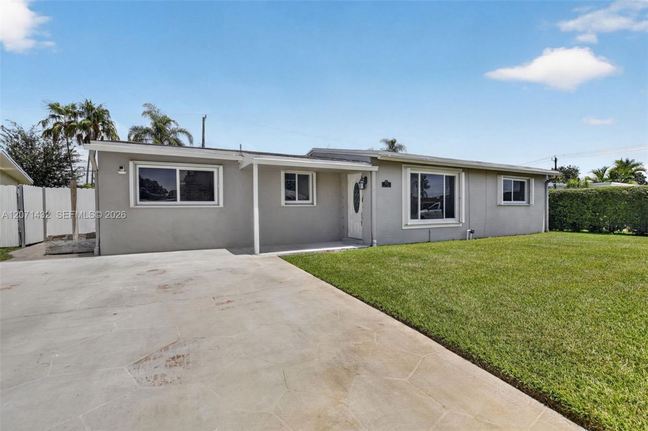 7521 Eaton St, Hollywood, FL 33024 Photo