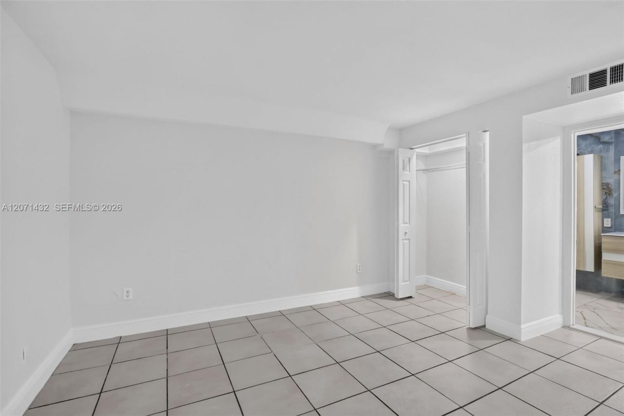 7521 Eaton St, Hollywood, FL 33024 Photo