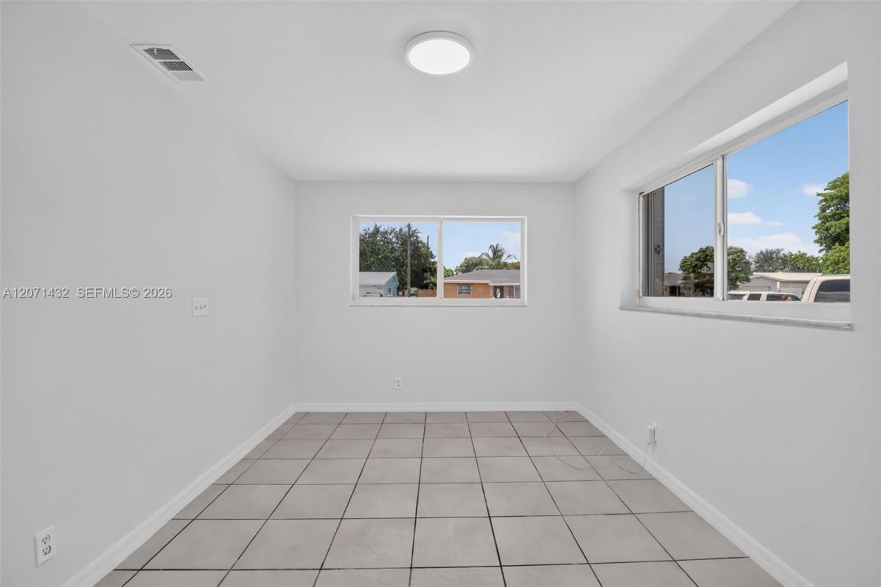 7521 Eaton St, Hollywood, FL 33024 Photo