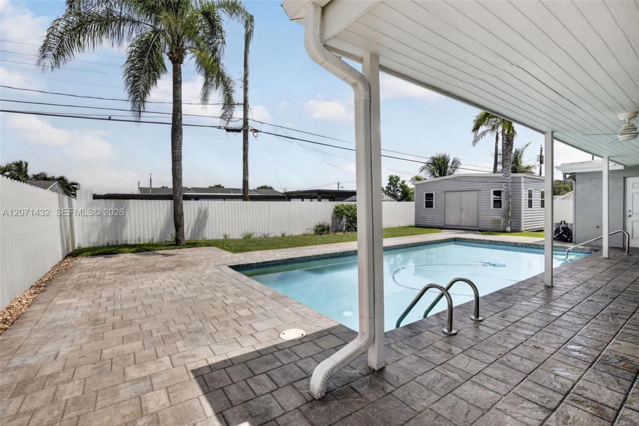 7521 Eaton St, Hollywood, FL 33024 Photo