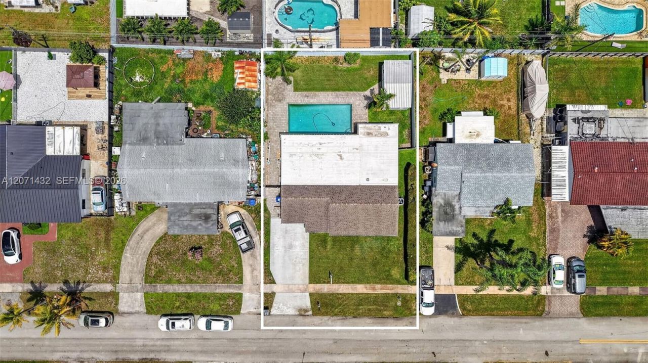 7521 Eaton St, Hollywood, FL 33024 Photo