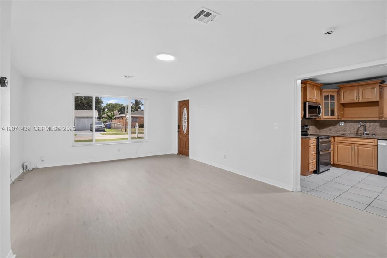 7521 Eaton St, Hollywood, FL 33024 Photo