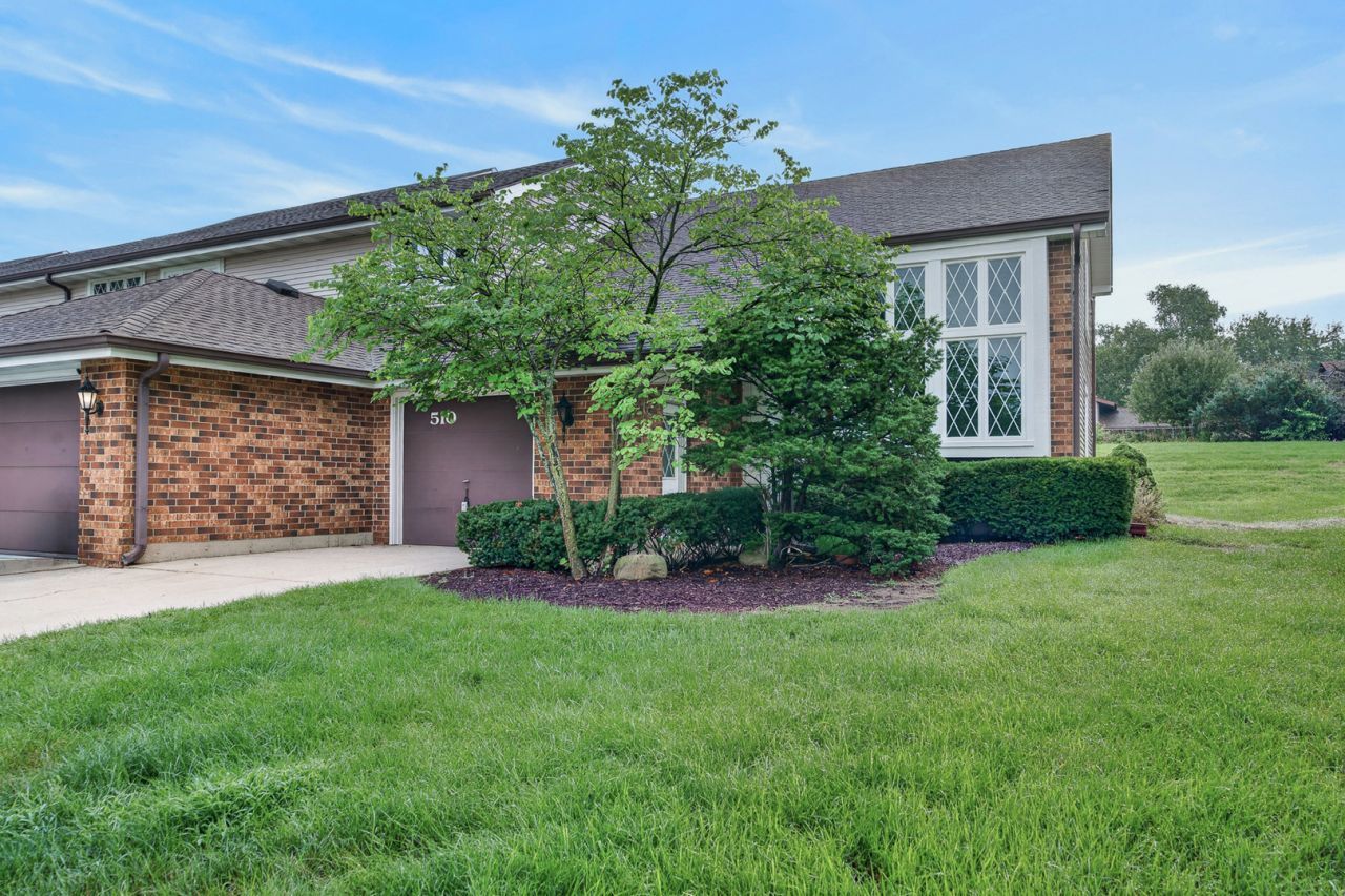 510 N Thornwood Drive, Unit 510, McHenry, IL 60050 Main Photo