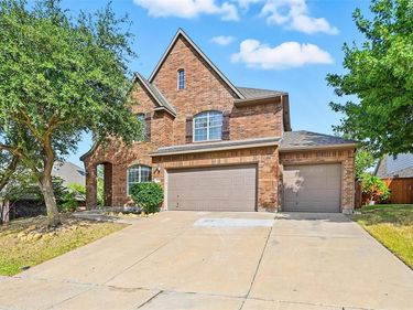 10105 Renwick Cove, Fort Worth, TX 76244