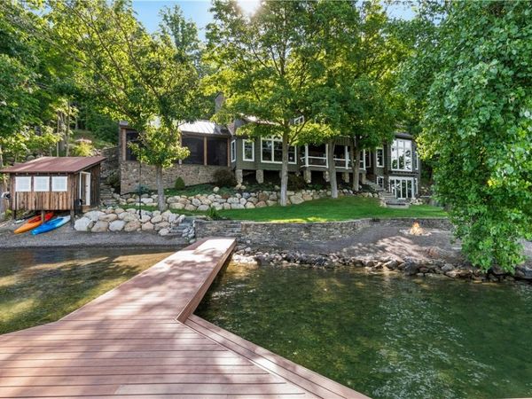 5388 W Bluff Drive , Keuka Park, NY 14478